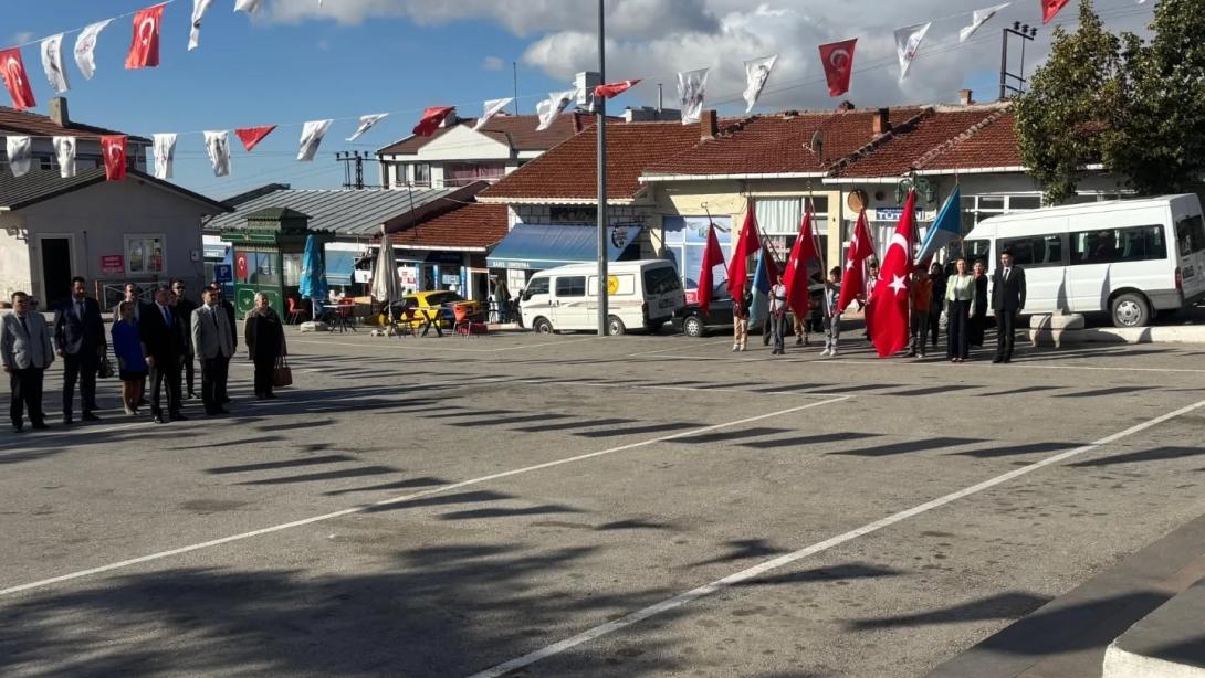 İlköğretim Haftası Çelenk Sunma Töreni